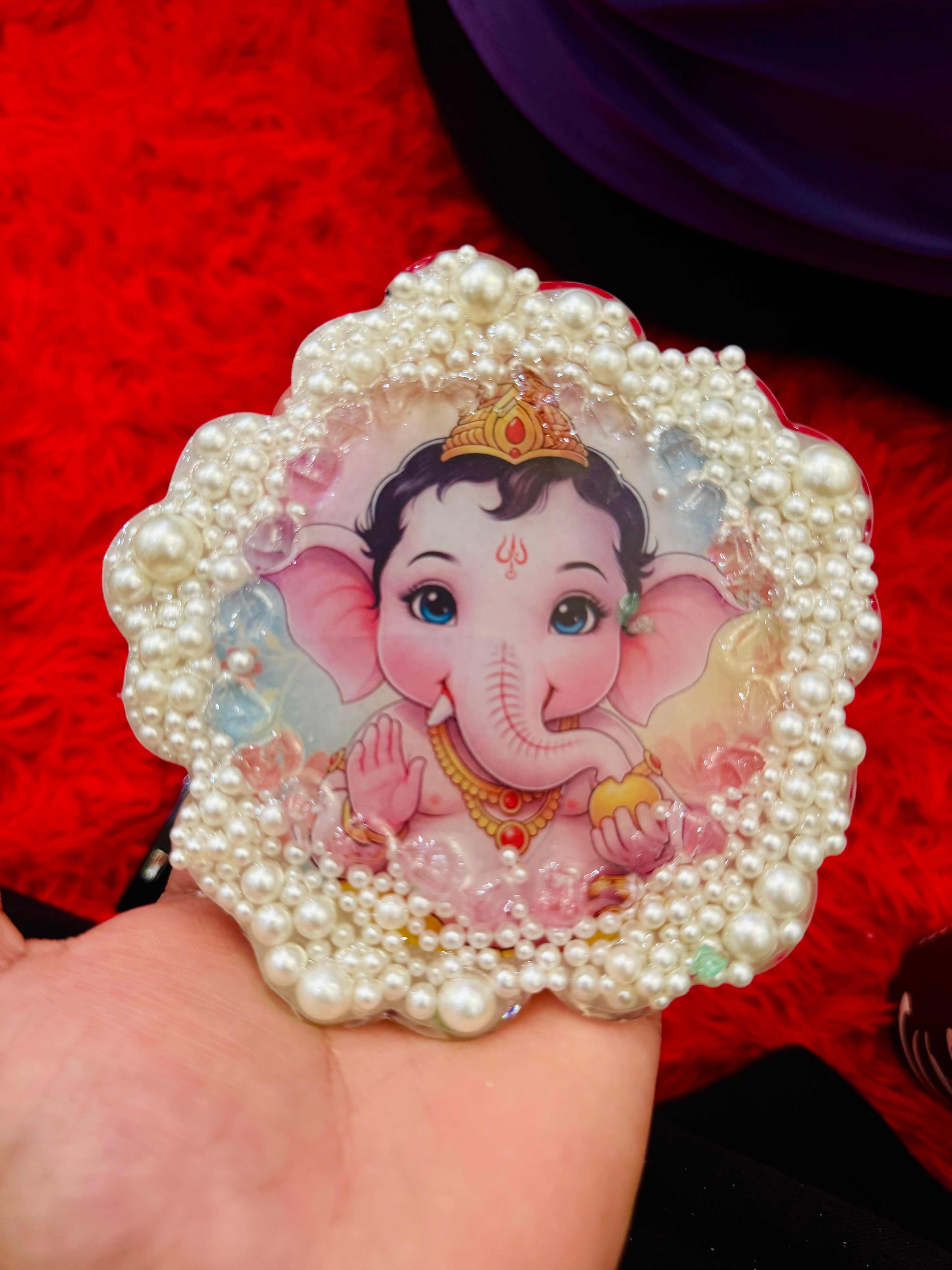 Pearl Halo Ganesha | MANAURAZ Festive Luxe